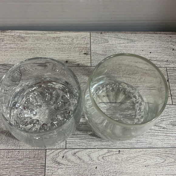 Pair of CROWN ROYAL Etched Whiskey Glasses - Picture 5 of 7